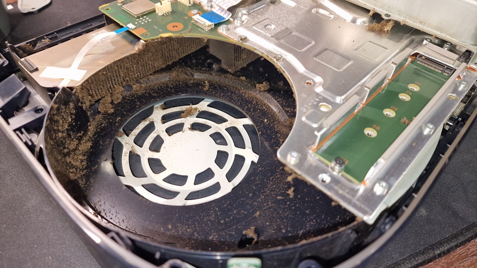 Gaming Console Deep Cleaning Service - Image 3